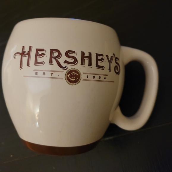 Hershey's mug - Picture 2 of 4